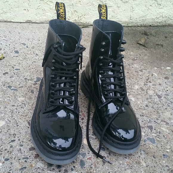 dr martens pascal stud